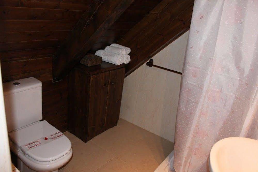 Hostal Aiguamog Salardú Eksteriør billede