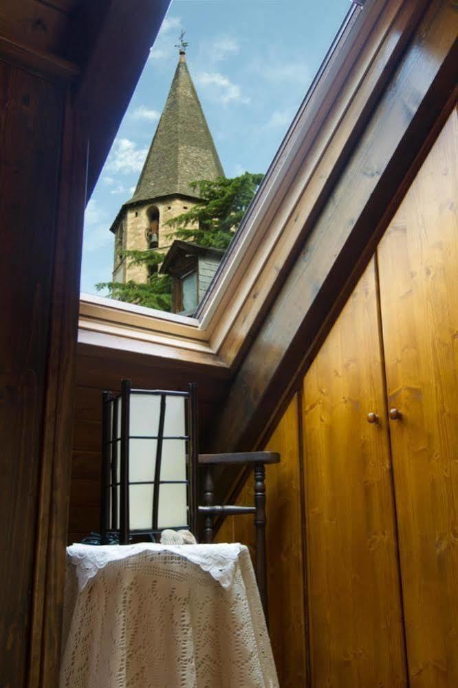 Hostal Aiguamog Salardú Eksteriør billede