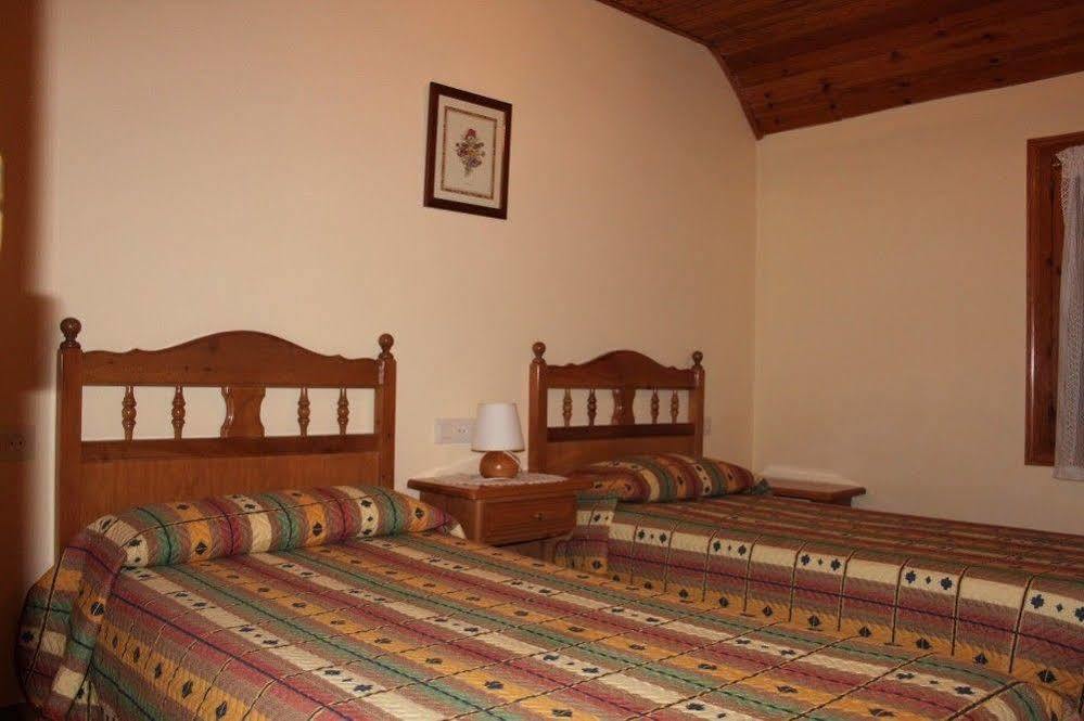 Hostal Aiguamog Salardú Eksteriør billede